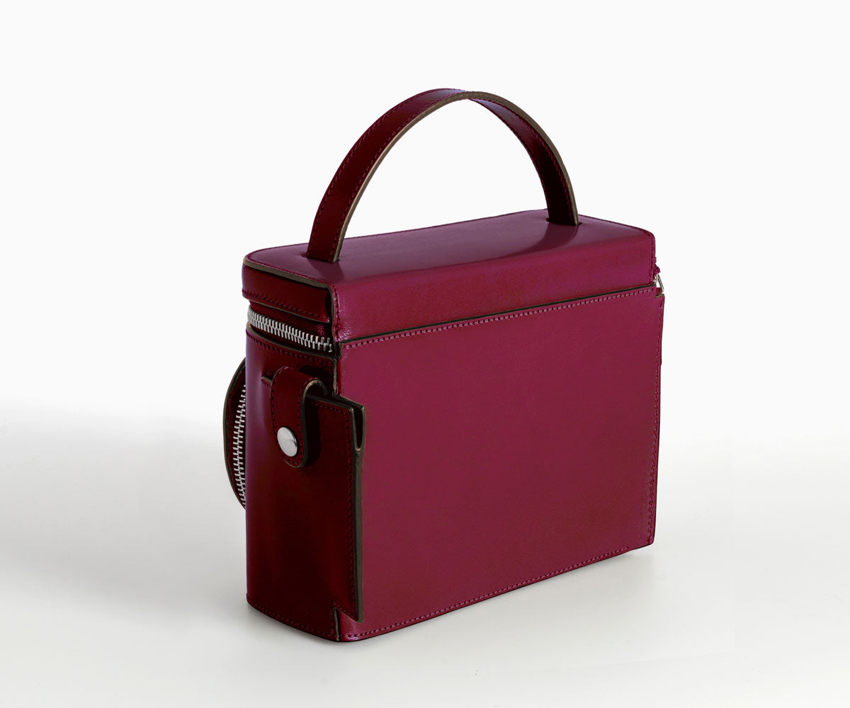 Merryl Tielman | matte ruby Esther hand/shoulder bag