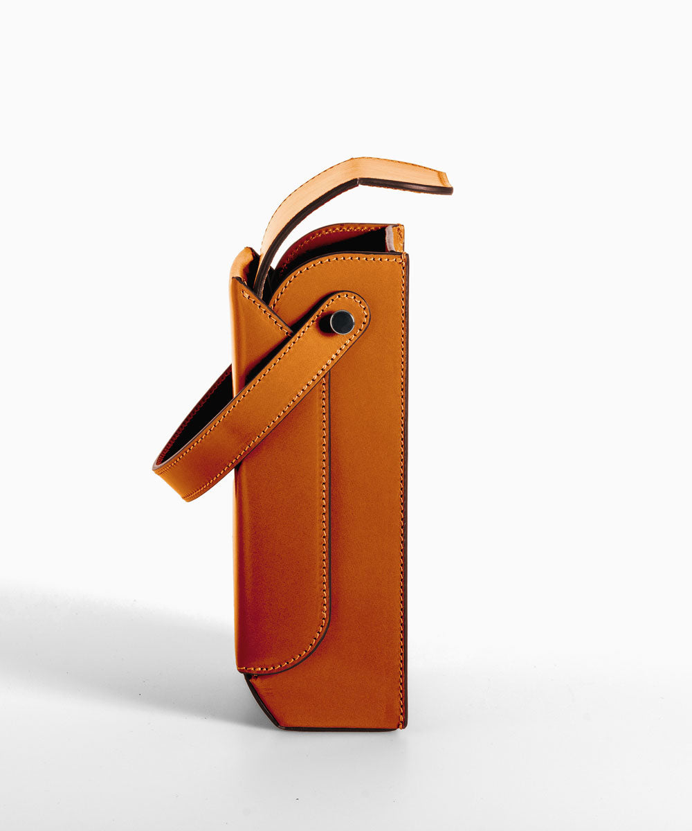 Merryl Tielman | shiny brandy Frank crossbody bag