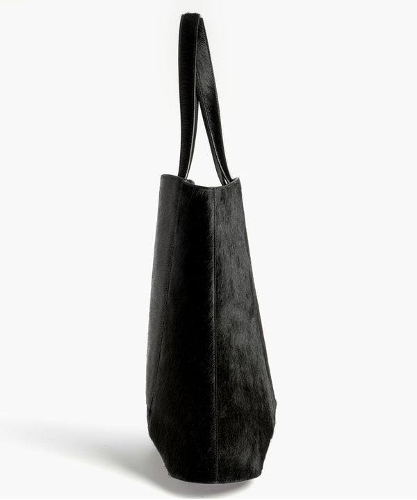 Merryl Tielman | black pony Hans tote bag