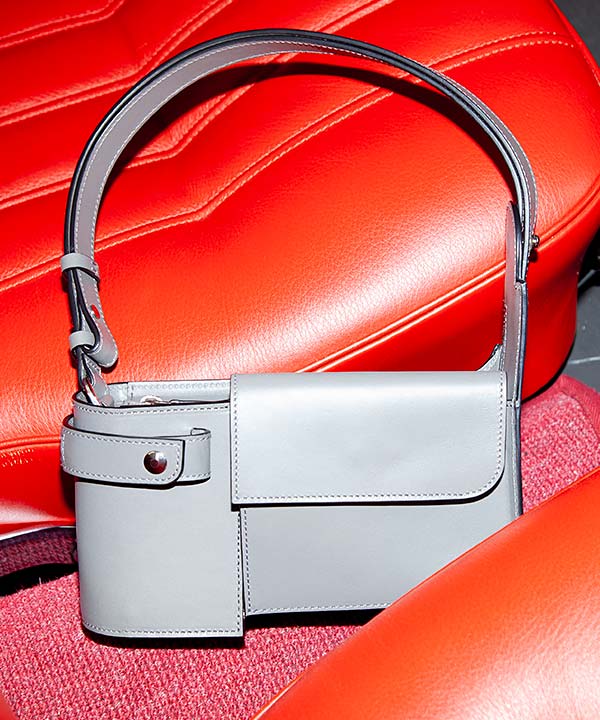 Merryl Tielman | matte gray Louwrens shoulder bag