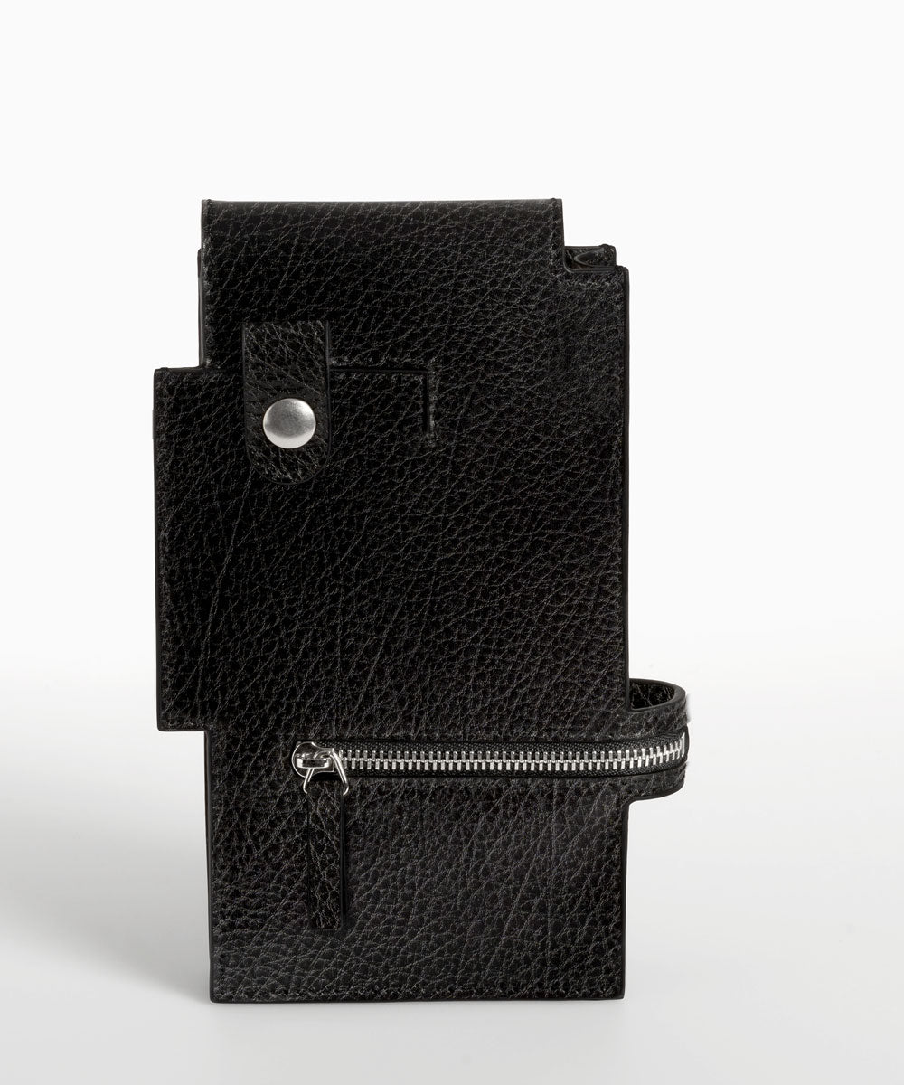 Merryl Tielman | black pebbled Jimmy pouch/crossbody bag