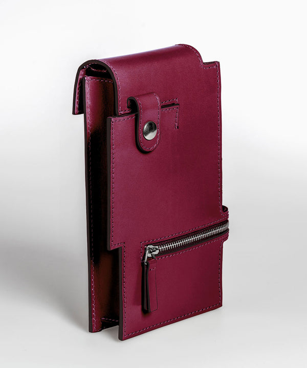 Merryl Tielman | matte berry Debby belt/crossbody bag