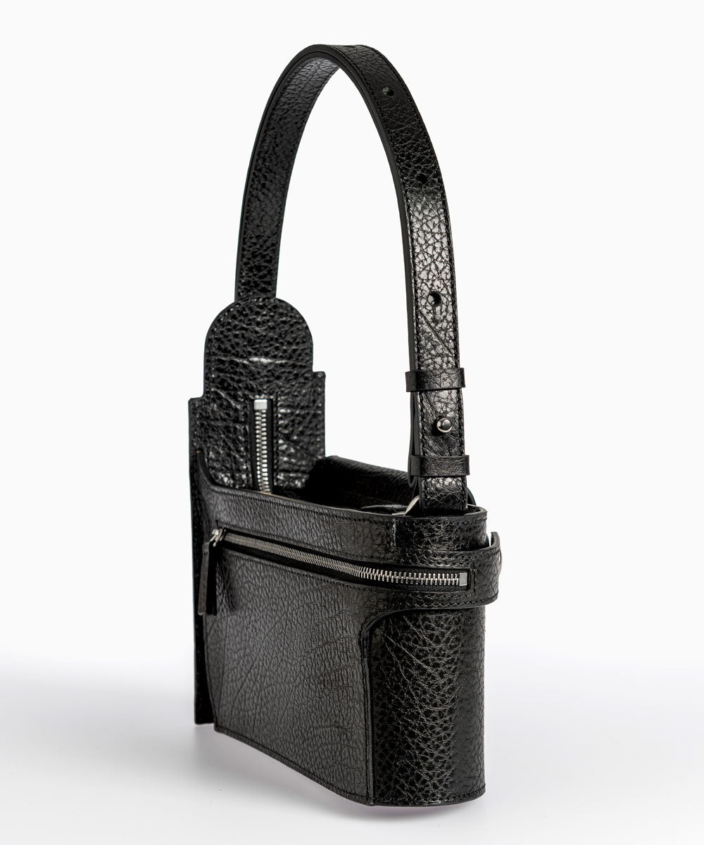 Merryl Tielman | black pebbled Louwrens shoulder bag