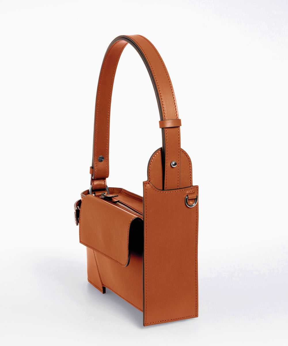 Merryl Tielman | shiny brandy Louwrens shoulder bag