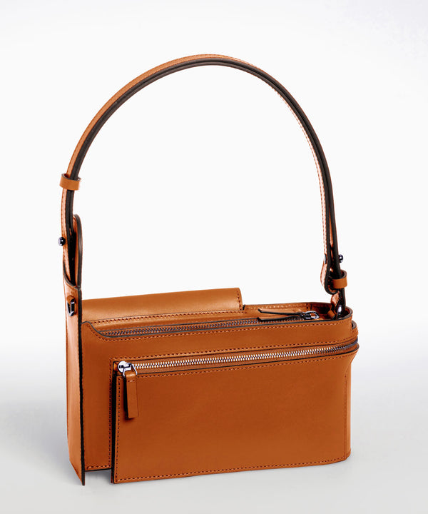 Merryl Tielman | shiny brandy Louwrens shoulder bag