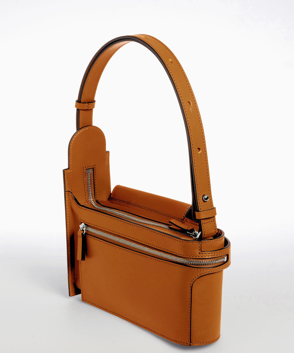 Merryl Tielman | shiny brandy Louwrens shoulder bag