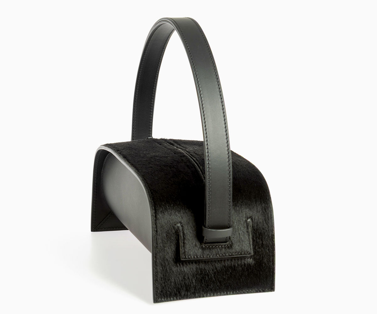Merryl Tielman | black pony Paola hand/shoulder bag